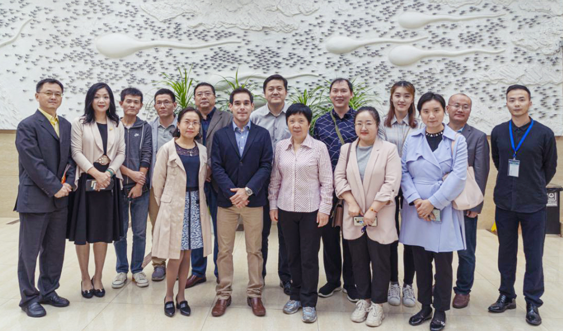 中拉區域合作論壇在渝舉行，問訪海扶醫療